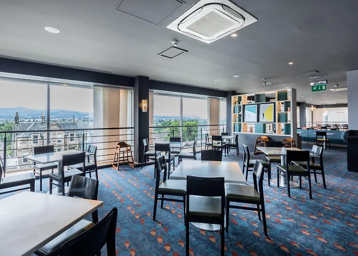 Holiday Inn Edinburgh Zoo By Ihg